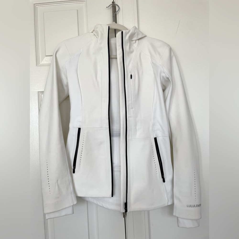 Lululemon jacket